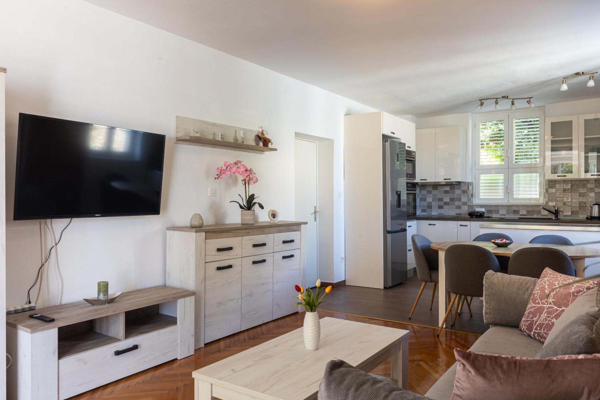 Bliss Apartment Near Bellevue Beach Dubrovnik Eksteriør billede