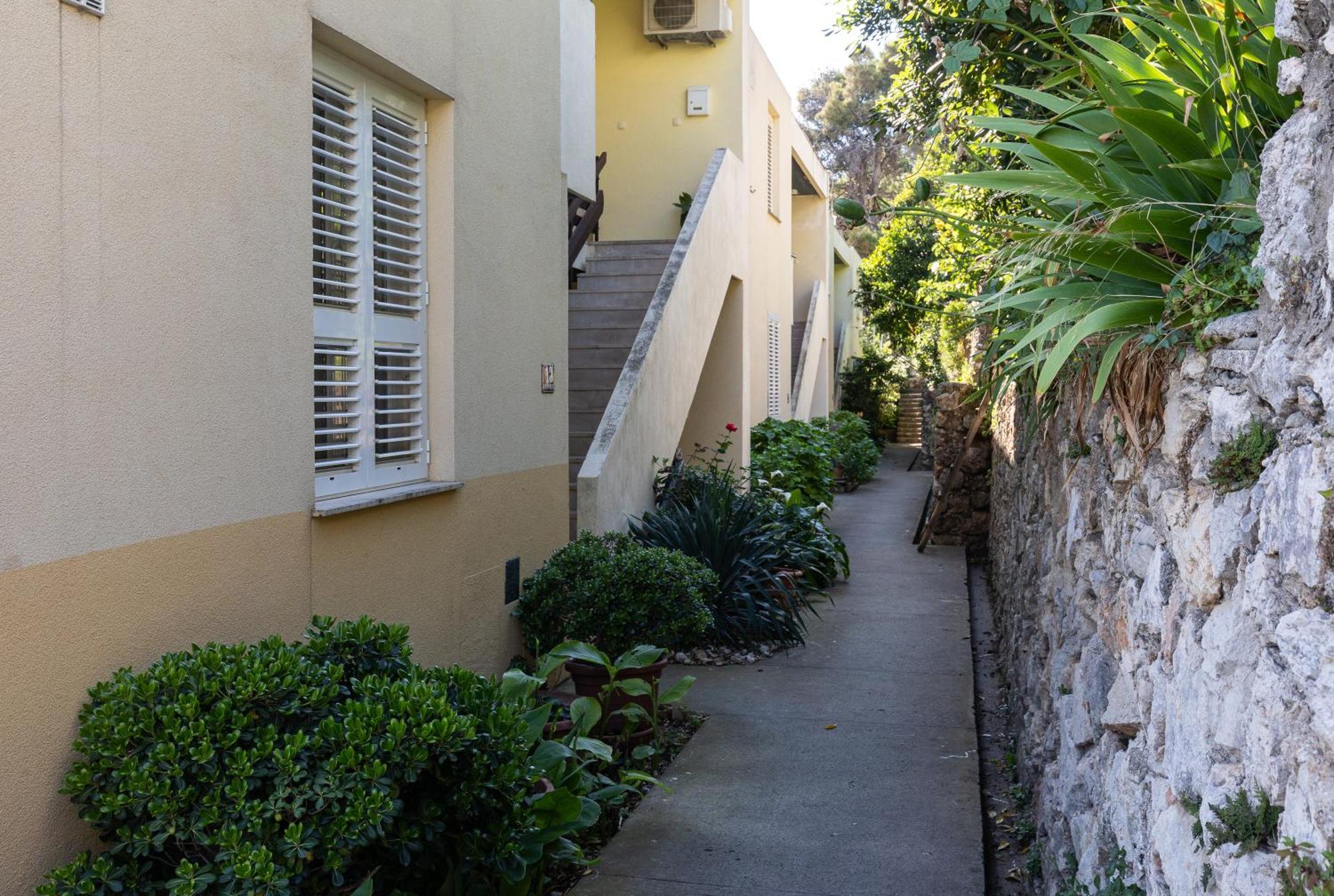 Bliss Apartment Near Bellevue Beach Dubrovnik Eksteriør billede